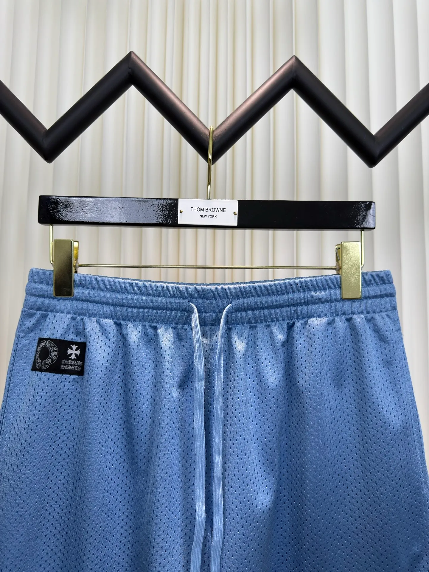 P270 Chrome Hearts Glitter Ice Hockey Jersey Pants Authentic version - physical counter - top luxury quality 🆚 Instant sale of all versions on the market YB version Custom dyeing color The highest version on the market The fabric is made of high-density 100D bird's eye cloth Double-sided mesh positioning is very time-consuming The cost of labor loss is very high Non-market single-layer thin see-through junk goods Same style for men and women OS version Size S M L